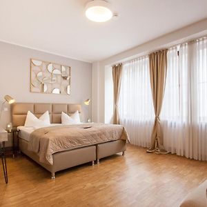 Kamer met een Queen Size Bed
